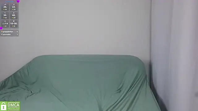 LeonBoykisser webcam