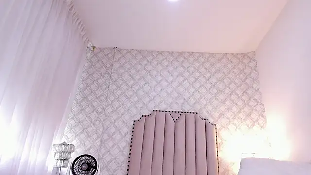 katherine_glow webcam