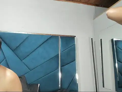 KataAndJordy_ webcam