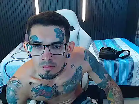 Boy_tatto77 webcam