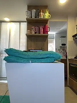 tabata_monroee webcam