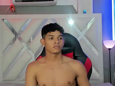 nova_mitchell7 webcam