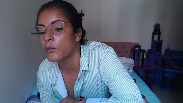 kateleyagrey webcam
