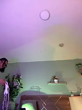 YariRose webcam