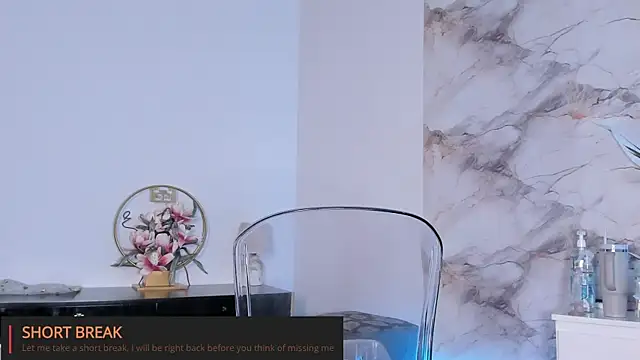 Maddyluxe webcam