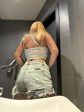 AnastasiaAniess webcam