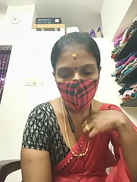 Tamil_Yalini12 live cam on StripChat