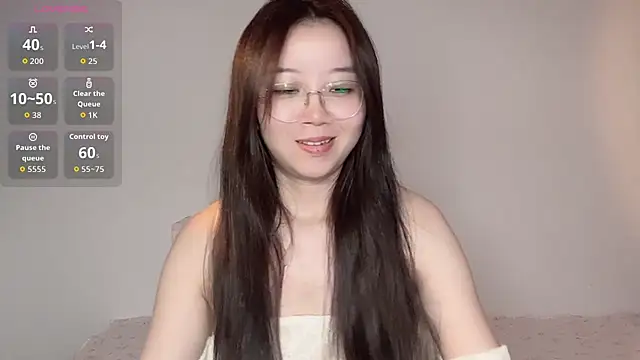 77-Vicky webcam