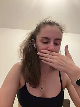 le modèle starlight_mo est en webcam porno dans un show sur le site stripchat, il possède les tags suivants: girls,best,best-young,big-ass,big-ass-doggy-style,big-ass-white,big-ass-young,blowjob,brunettes,brunettes-blowjob,brunettes-young,cam2cam,cheapest-privates,cheapest-privates-best,cheapest-privates-white,cheapest-privates-young,cock-rating,dirty-talk,doggy