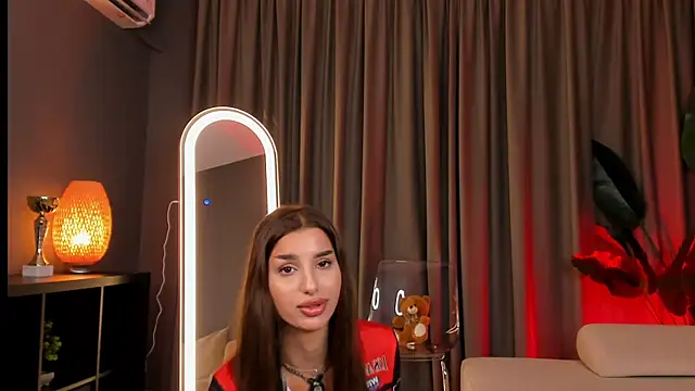 ZariaVera webcam