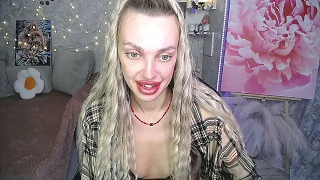 NickyAdamidi webcam