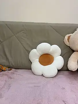 escape_with_me webcam