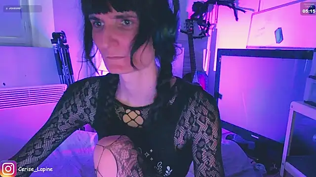 CeriseLapine webcam
