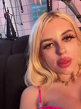 Steffi_Snowbunny webcam