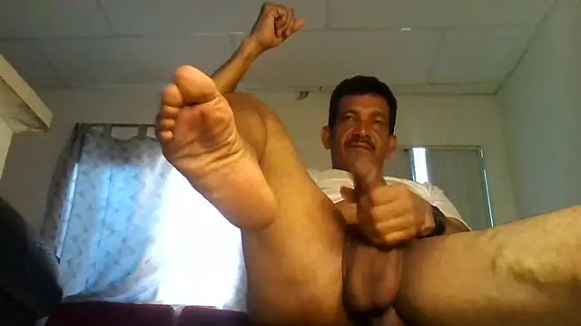 Srsexy18cm live sex cam