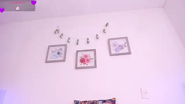 mely_rosse_ webcam