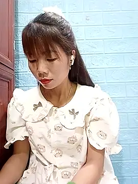 AmyLinee01 webcam