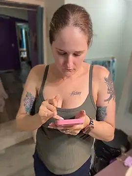 lolabunny9 webcam