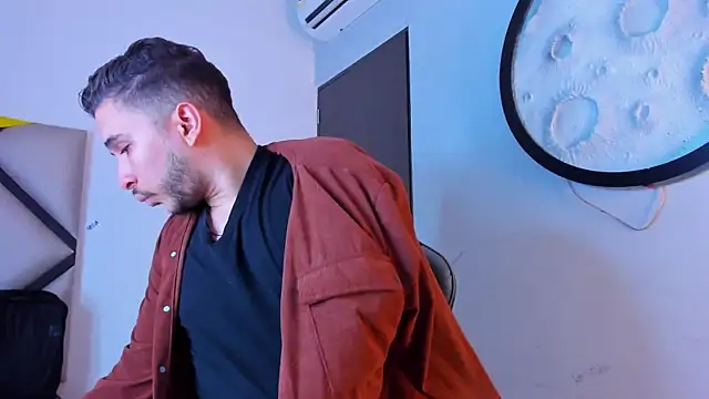 mike_257 webcam