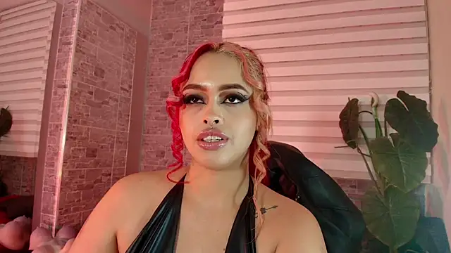 EvaaFoxxy1 webcam