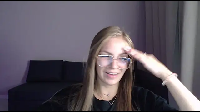 HitGyrl webcam