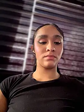 Isabella-Teen webcam