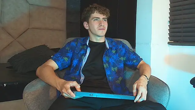 Tyler_Mcrey webcam