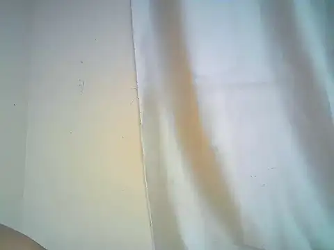 Qute_nimple webcam