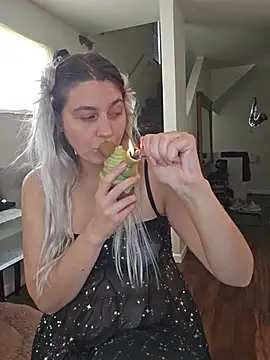 ScarletCallings_420 webcam