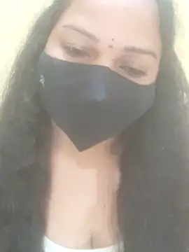 Cute_pellam live cam on StripChat