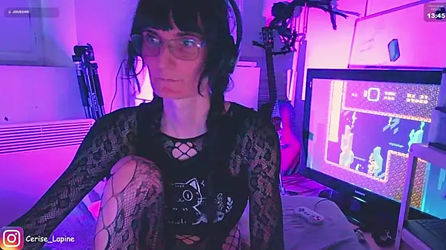 CeriseLapine webcam
