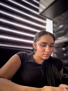 Isabella-Teen webcam