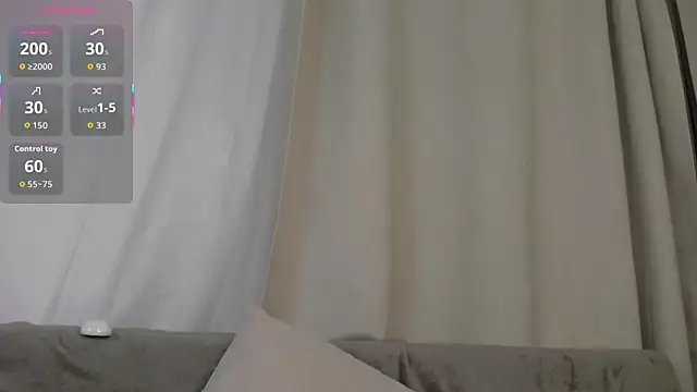 JanelleBrown_ webcam