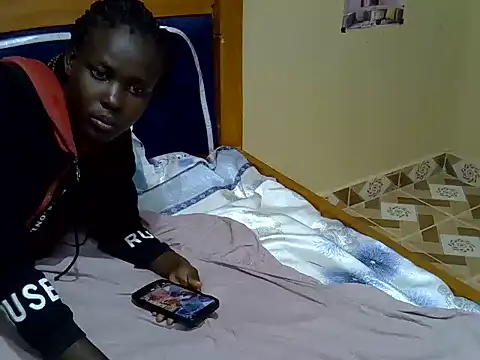 Freshly_Tina webcam