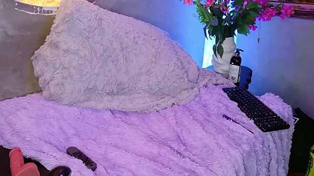 abril_collinz webcam