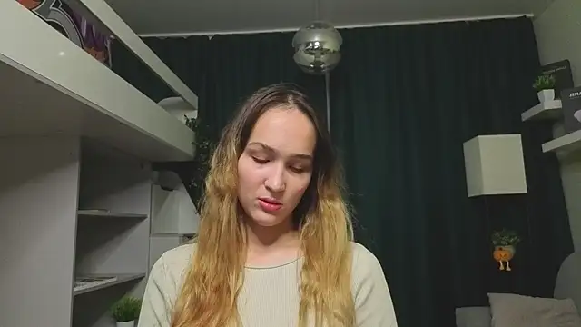 EwaSprinzl live cam on StripChat