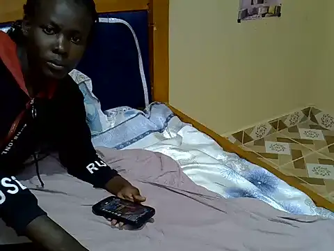 Freshly_Tina webcam