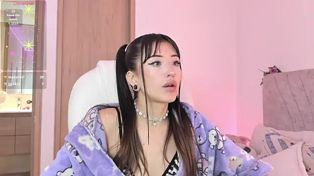 ivyJanne webcam