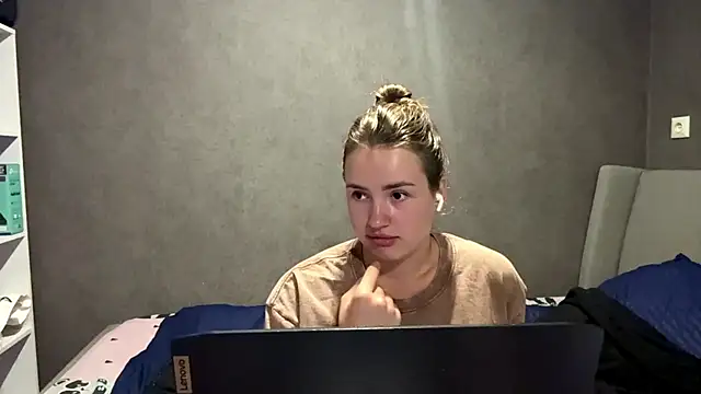 Four_Our webcam
