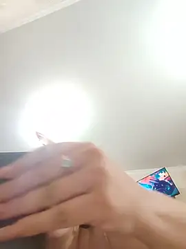 Greta_Tamar webcam