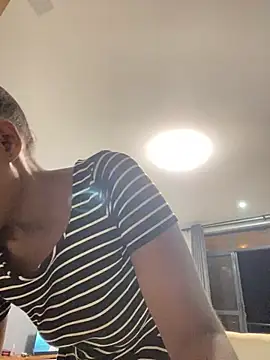 sis27 (F young) - Sit on cam and open 💦