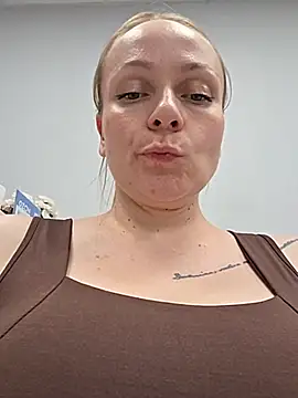 Bondgirl_013