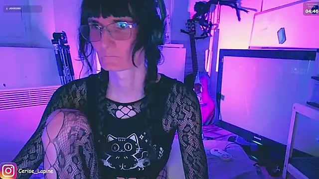 CeriseLapine webcam