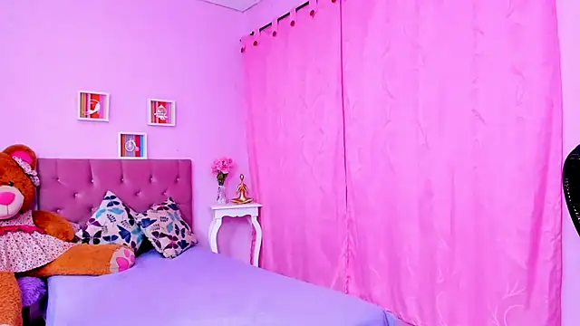 zara_cute webcam