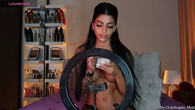 Angela_Myst webcam