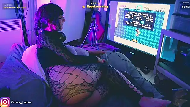 CeriseLapine webcam