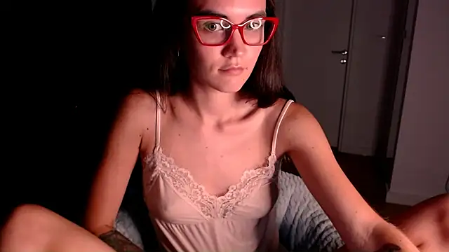EvelynGG webcam