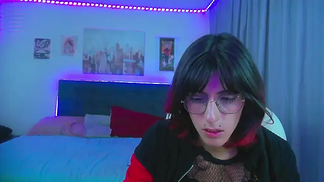Modèle: goth_minerva
