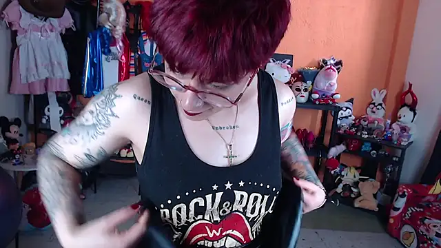 MissMiia2 webcam