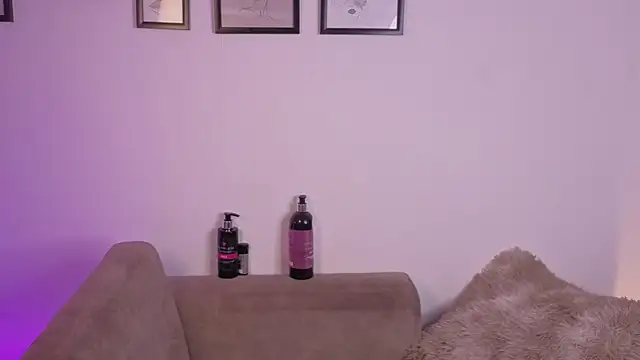 Pamela_tomas webcam